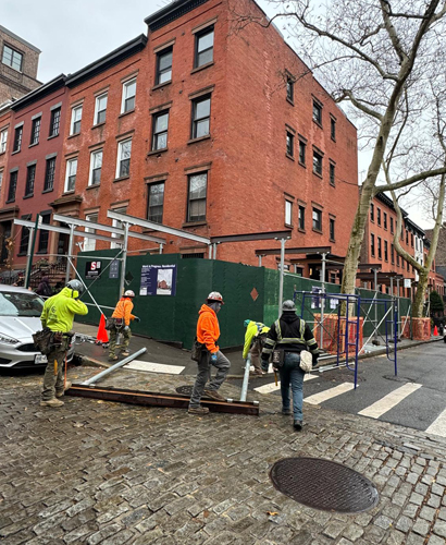 sidewalk shed and pipe scaffolding servies