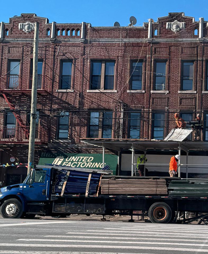 sidewalk shed and pipe scaffolding servies